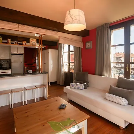 La Del Cuetu リャネス