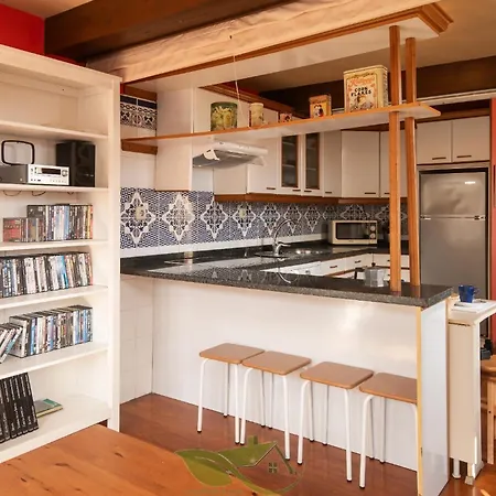 La Del Cuetu * يانس